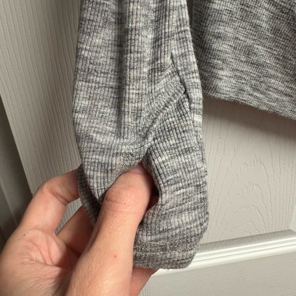 Athleta Studio Barre Modal Off-The-Shoulder Sweatshirt Size Small - Picture 3 of 4